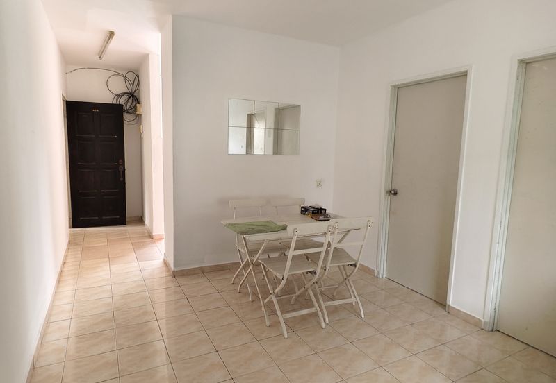 Permai Lake View Apartments