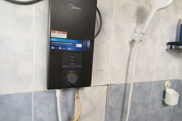 Permai Lake View Apartments