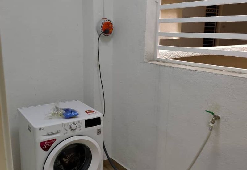 Upper East @ Tiger Lane