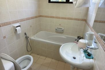 MERU VALLEY RESORT (GOLF VISTA APARTMENT