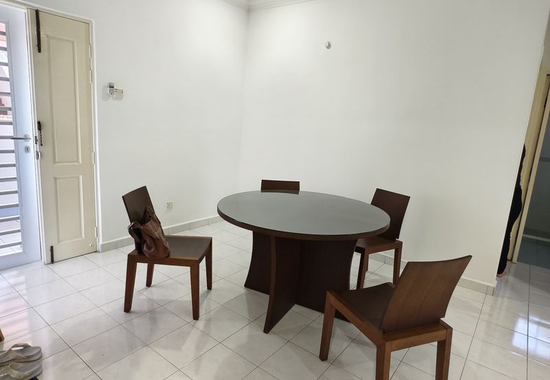 MERU VALLEY RESORT (GOLF VISTA APARTMENT