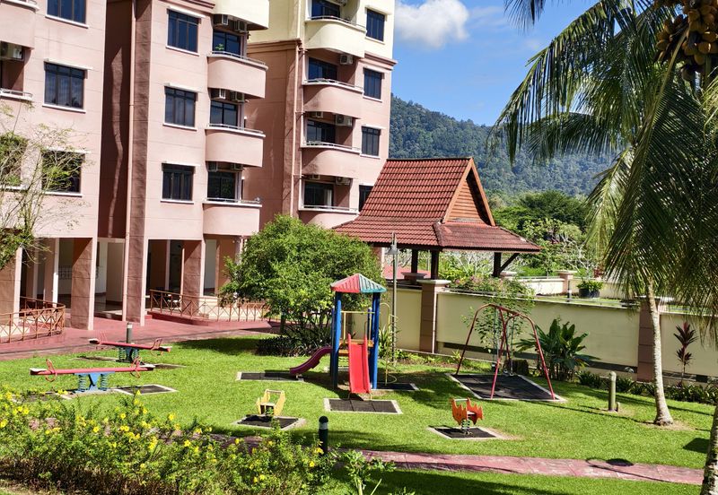 MERU VALLEY RESORT (GOLF VISTA APARTMENT