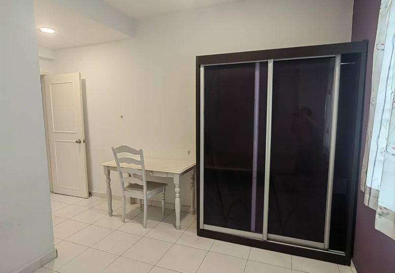 KONDOMINIUM DAMAIPURI