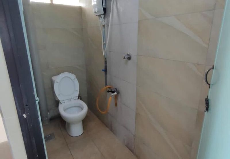 Flat Pakatan Bercham