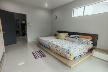 TAMAN MERU 2B (FASA I-IV)