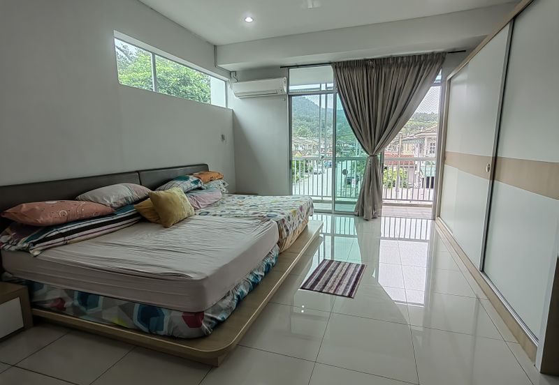 TAMAN MERU 2B (FASA I-IV)