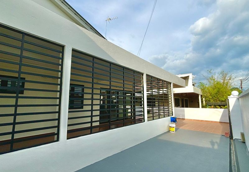 Taman Ipoh Selatan (Ipoh Garden South)