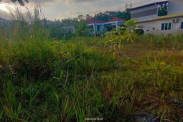 GREEN STREET HOMES (SEREMBAN 2)