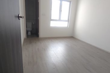 Dayana @Nilai Impian