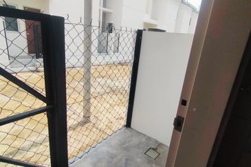 Dayana @Nilai Impian