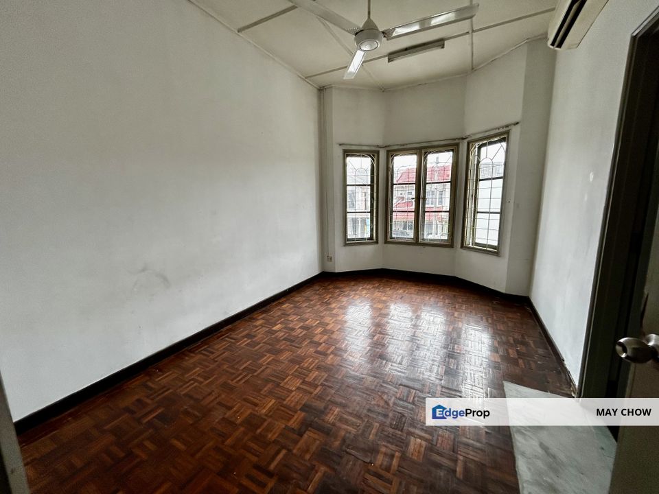 USJ 12 , USJ - Intermediate 2-storey house For Sale, Selangor, USJ