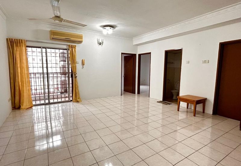 Bayu Puteri Apartment