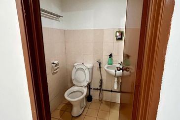 Bayu Puteri Apartment