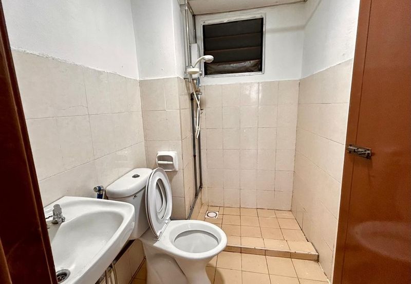 Bayu Puteri Apartment