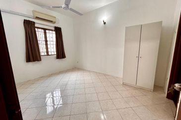 Bayu Puteri Apartment