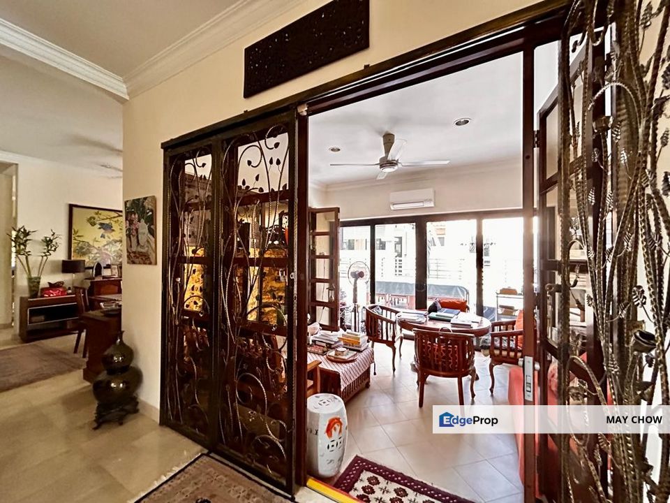 Laman Ara, Ara Damansara Spacious land, well-kept unit & prime location bungalow For Sale, Selangor, Ara Damansara