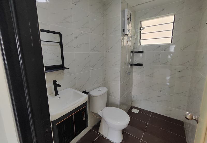 Bayu Puteri Apartment