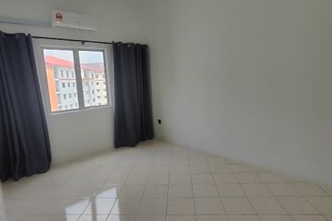 Bayu Puteri Apartment