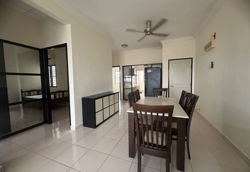 Meridian Townhouse Jalan SS23/12 - 3R/2B for rent 