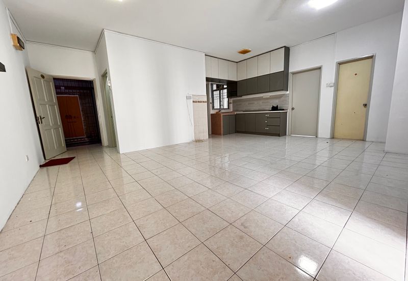 Bayu Puteri Apartment