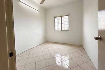 Bayu Puteri Apartment