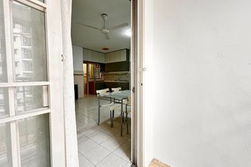 Bayu Puteri Apartment