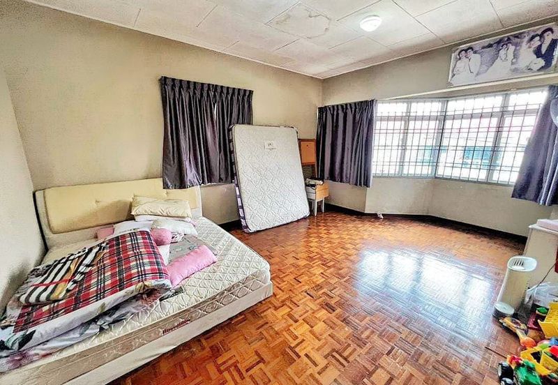 Bandar Baru Seri Alam