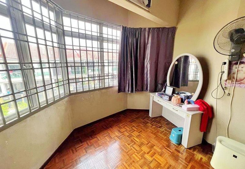 Bandar Baru Seri Alam