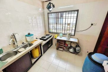 Bandar Baru Seri Alam