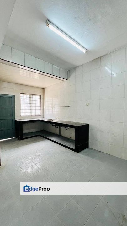 TAMAN UNIVERSITI SKUDAI JOHOR BAHRU, Johor, Skudai