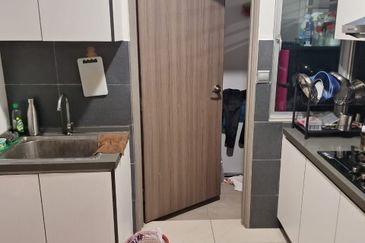 SKS Habitat Apartment, Larkin