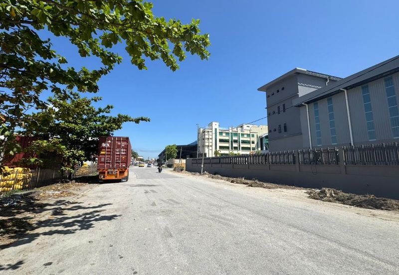 Balakong Industrial Land & Factory for Sale