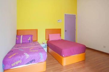 Aster @ D'Impian Tropika