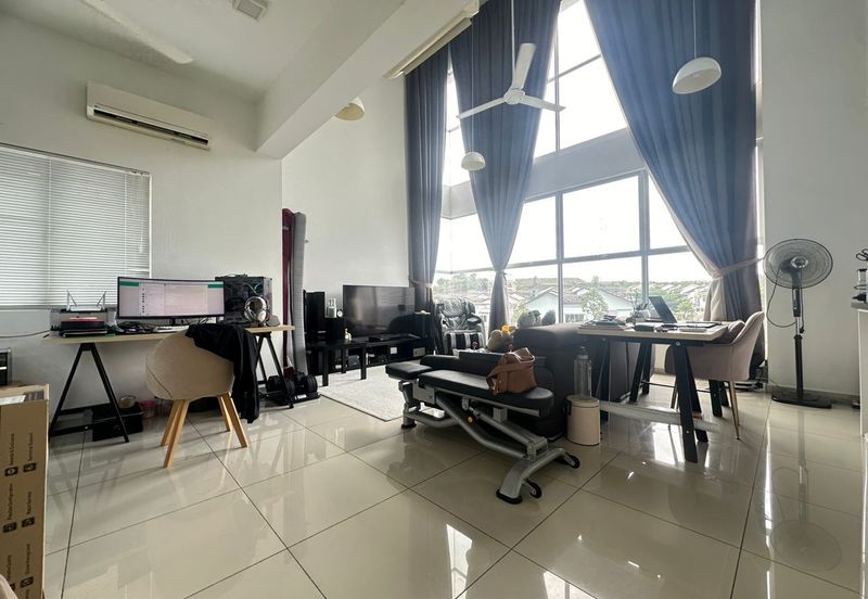 Jadite Suites @ Jade Hills