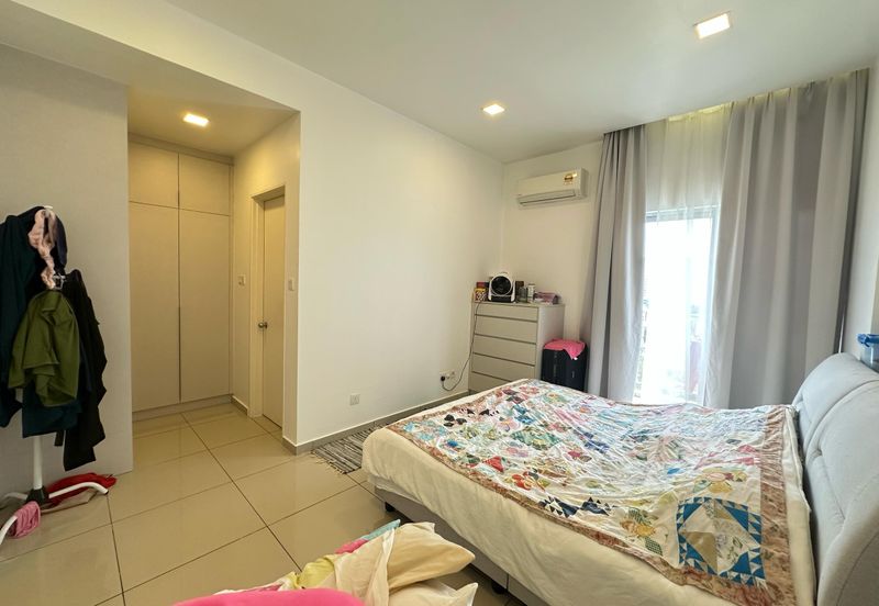 Jadite Suites @ Jade Hills