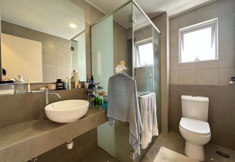 Jadite Suites @ Jade Hills