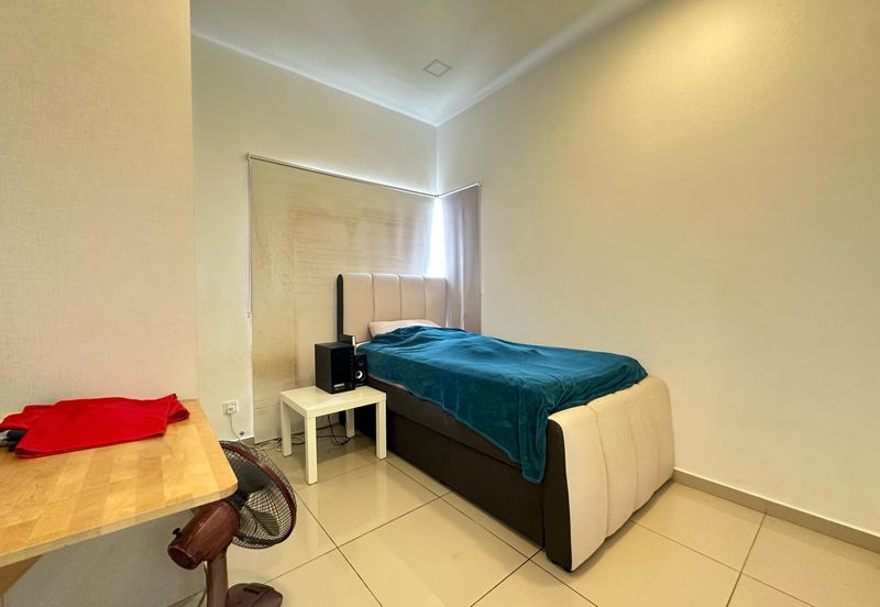 Jadite Suites @ Jade Hills