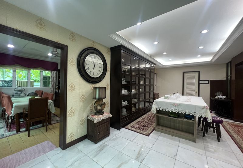 Bandar Tun Hussein Onn