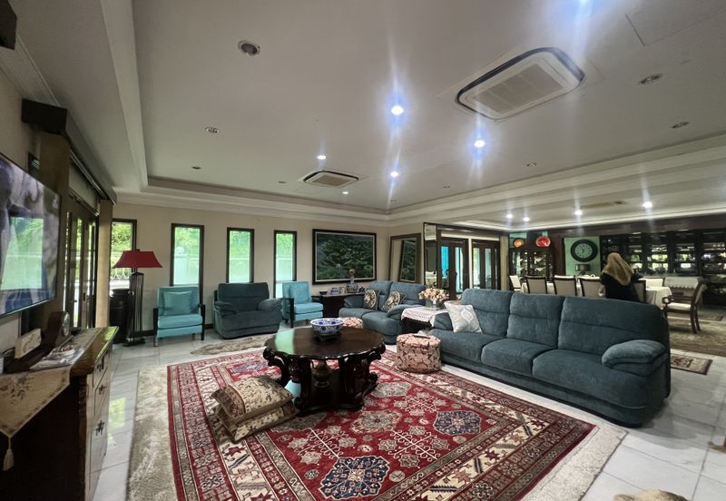 Bandar Tun Hussein Onn