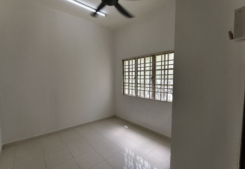 Suadamai, Bandar Tun Hussein Onn