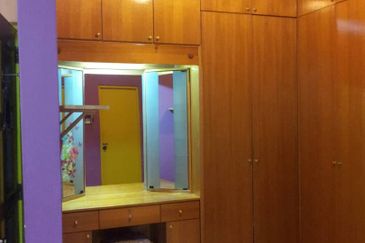 SL 2, Bandar Sungai Long