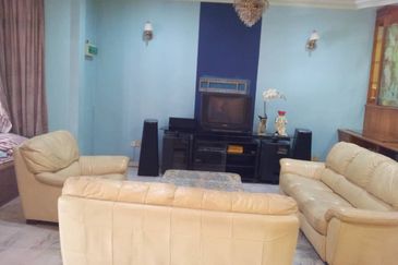 SL 2, Bandar Sungai Long