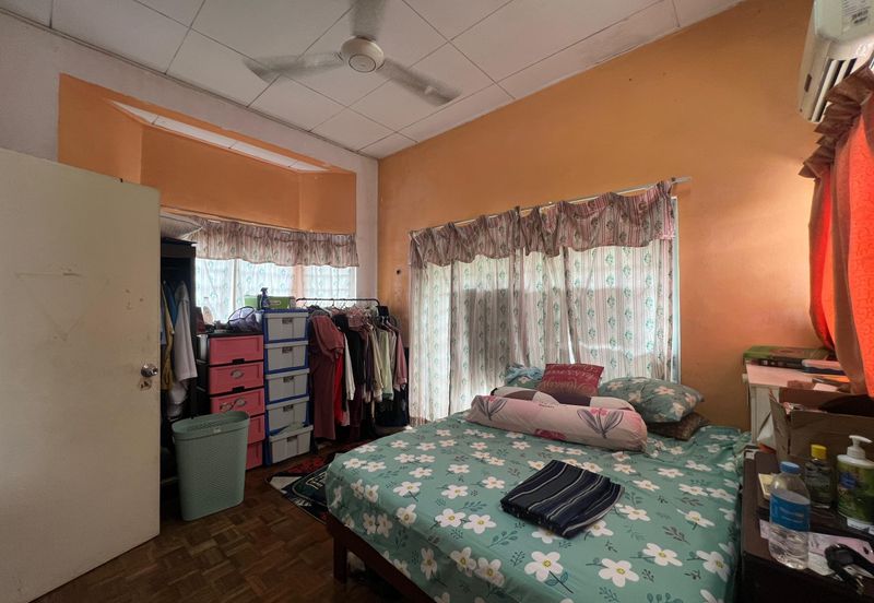 Bandar Tun Hussein Onn