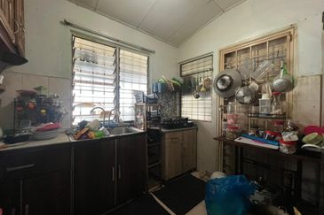 Bandar Tun Hussein Onn