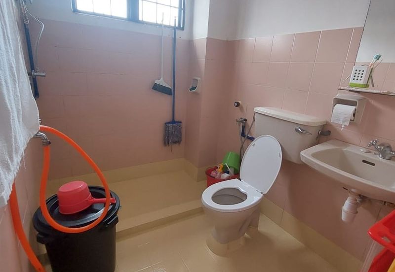 SL 9, Bandar Sungai Long