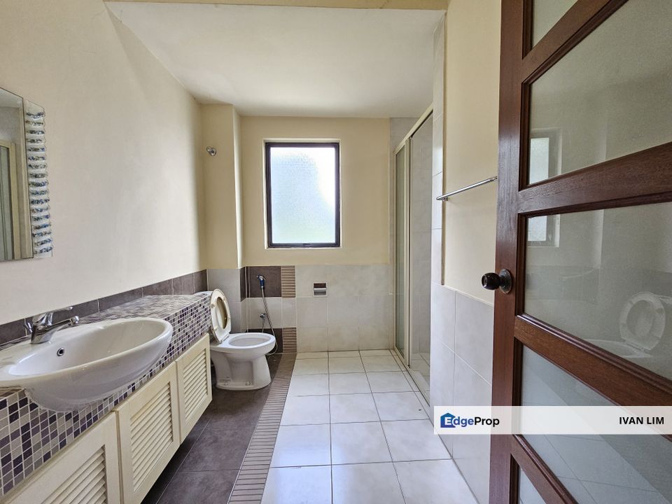 Gita Bayu Bungalow , Selangor, Seri Kembangan