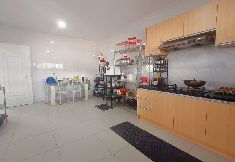 28 Residence @ Beverly Heights