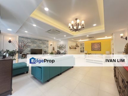 Nice Renovated 2 Stry Terrace at Taman Desa Aman , Kuala Lumpur, Cheras