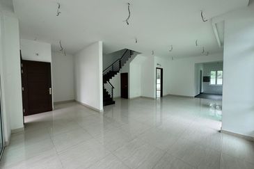 Suria Villa @ Sungai Long