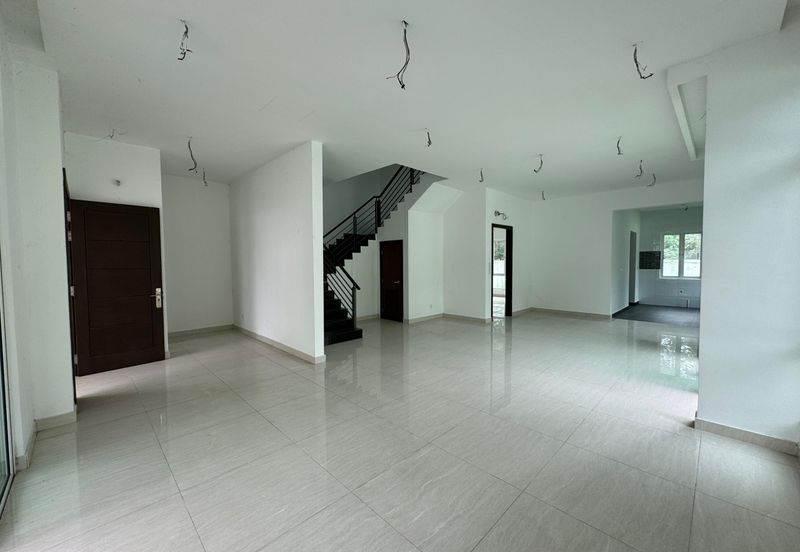 Suria Villa @ Sungai Long